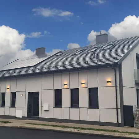 Quiet Street 11/1e Appartement Auschwitz